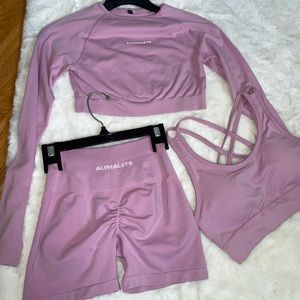 Alphalete Amplify shorts top bloom set